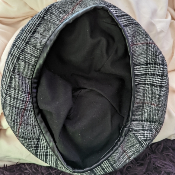 Hat - Picture 2 of 2